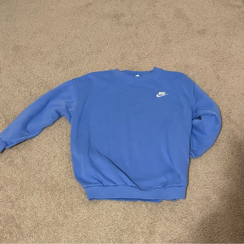 Nike Men's Crewneck in Sky Blue